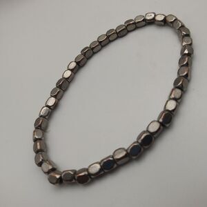 ❤️Silver nugget bracelet stretch to adjust B0121‎